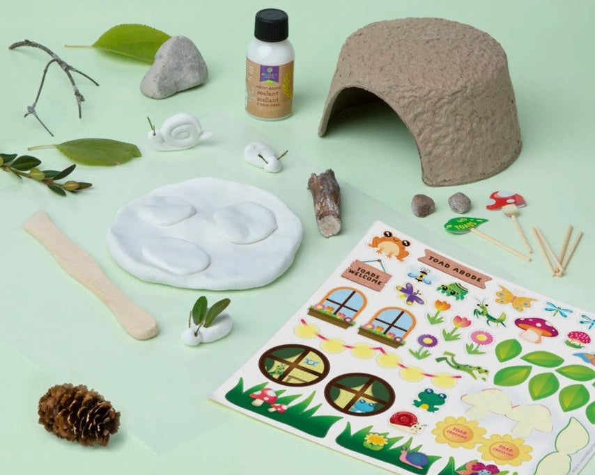 Ann Williams Nature Toad Abode - hip-kid