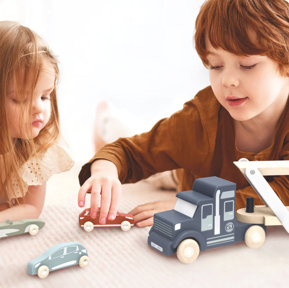 Speedy Monkey Car Transporter - hip-kid