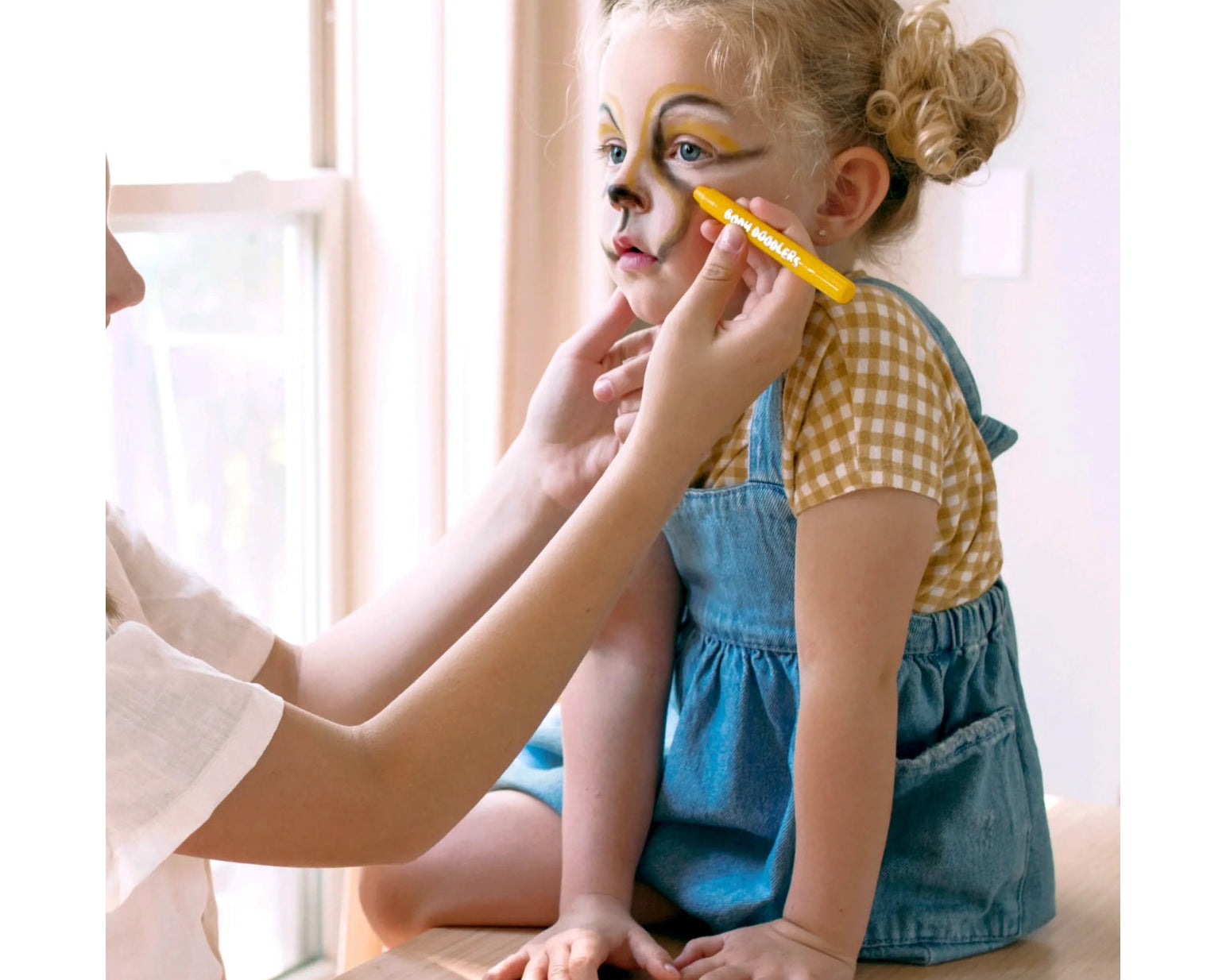 Ooly Body Doodlers Face & Body Crayons Set of 12 - hip-kid