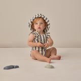 QUINCY MAE Bucket Hat (Retro Stripe Ocean)