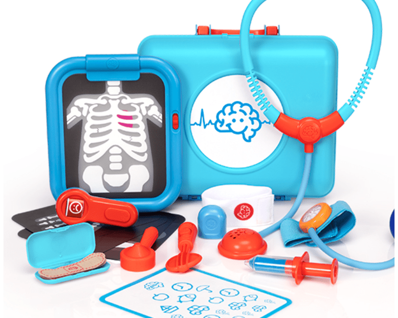 Fat Brain Pretendables Doctor Set - hip-kid