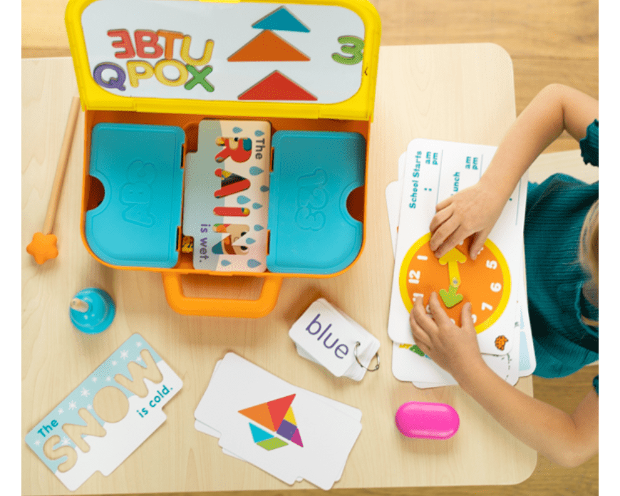 Fat Brain Pretendables School Set - hip-kid