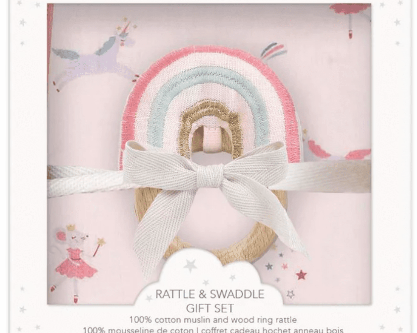 Mon Ami Chateau Magique Swaddle & Rainbow Rattle Gift Set - hip-kid