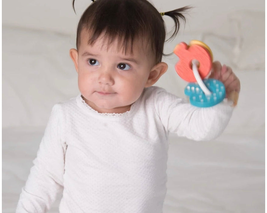 Plan Toys Baby Key Rattle Bright - hip-kid