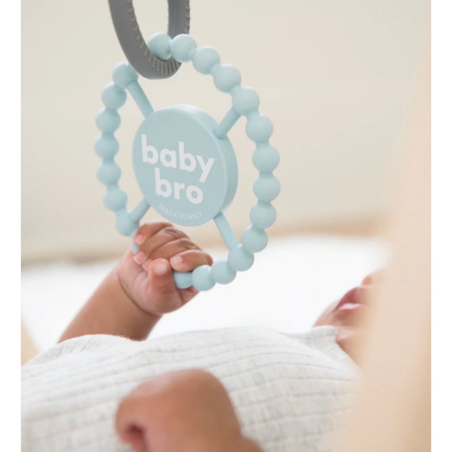 Bella Tunno baby bro Happy Teether - hip-kid