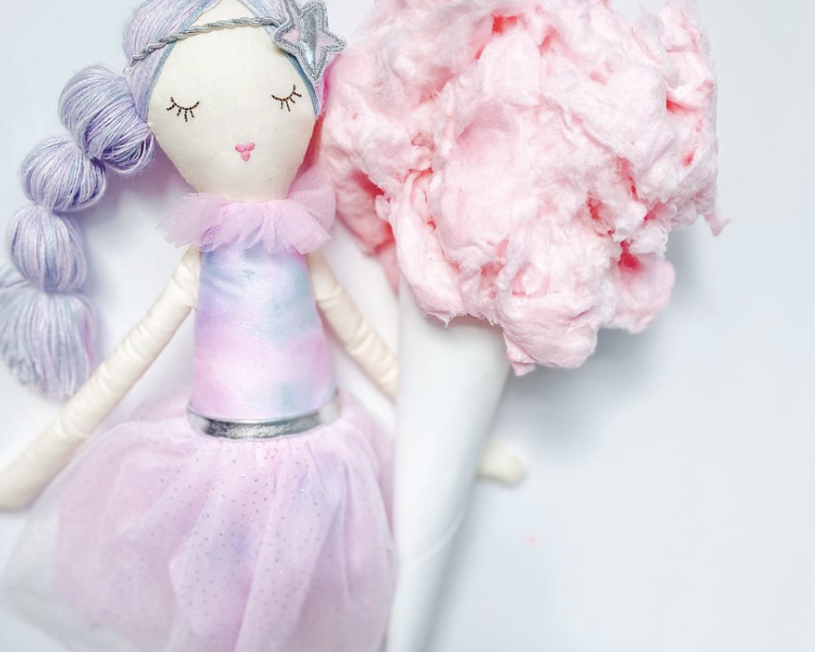 Mon Ami Scented Heirloom  Doll "Candy" - hip-kid